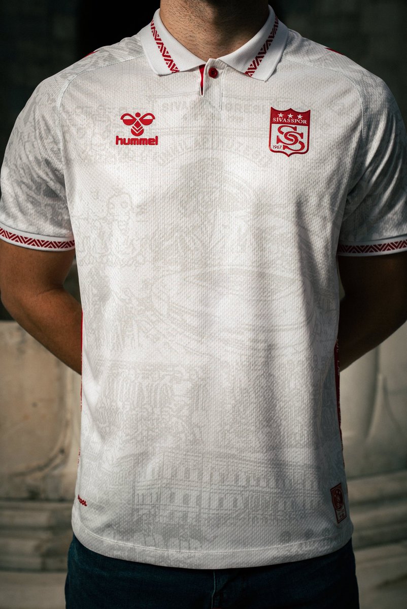 Sivasspor, bölücü Amedspor ile oynayacağı müsabakaya Atatürk formasıyla çıkıyor.