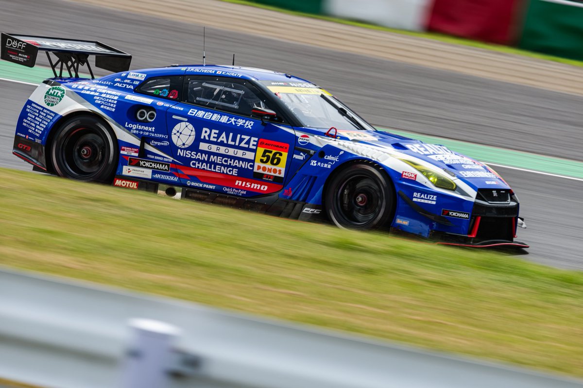 SUPER GT Rd.5 SUZUKA – P8

昨日の予選、Q2進出まであと0.003秒…
悔しさが残る結果になってしまい、期待してくれていた皆さんには本当に申し訳ない気持ちです。

決勝は20番手スタート。
オーバーテイクが難しい鈴鹿で、序盤はタイヤと燃費をしっかりマネジメントしながら展開を見極め、