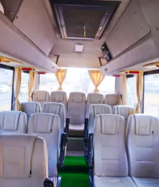 EmmaMar16878668's tweet image. Looking for the Best #MinibusService in #Ipswich, then contact #TaxiManIpswich. For more info. Visit - maps.app.goo.gl/4tR3oYitypZdsG…