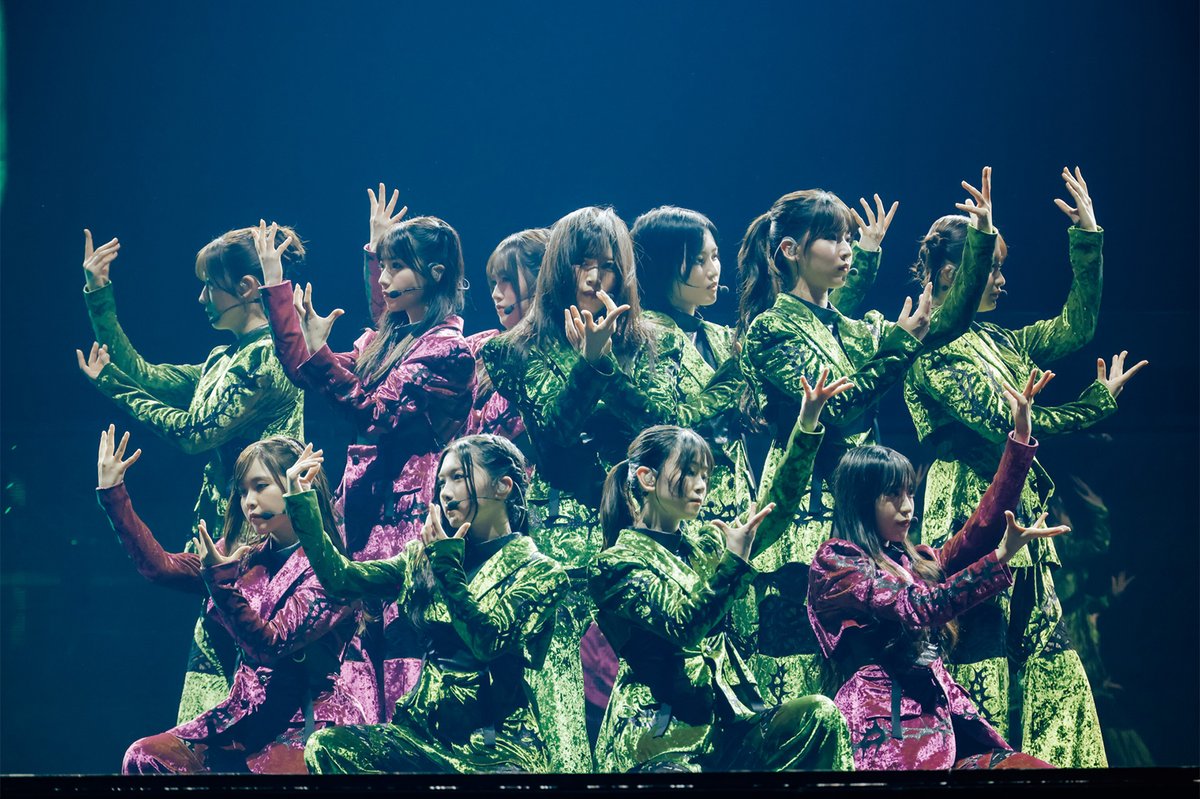 modelpress's tweet photo. 櫻坂46「自業自得」からの期別ダンストラックに反響相次🌸✨️

💭「鳥肌立った」「目を奪われた」

🔻写真・記事詳細はこちら
https://t.co/UeAjy07l1o

#櫻坂46 #Sakurazaka46 #櫻坂46_京セラドーム大阪_DAY2 https://t.co/rxp0Ffy7Fh