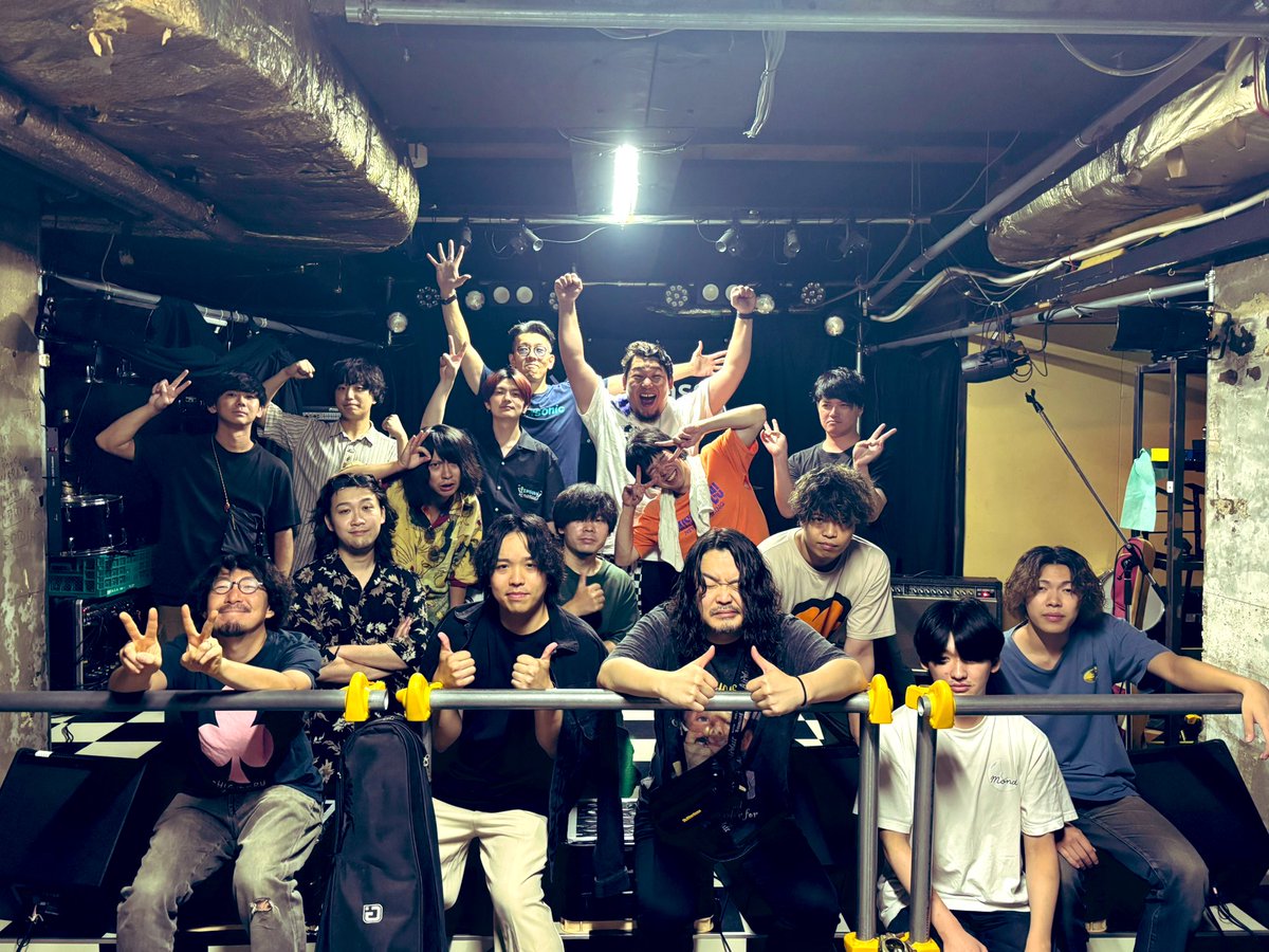 2025/0月8/24(日)
@札幌Vypass.
安達プリーズレコ発LoveSong is Dead

1.時を超えて
2.脳内ライダー以下略
3.Too late to die
4.LoveSong
5.LoveSong is Dead
6.感情ナンバー（NEW!!）
7.BoysBe
en)感情ナンバー

mond、ボンヘネ、アルクリ、MAPPY、最高のon stageをありがとう‼︎‼︎また必ず‼︎