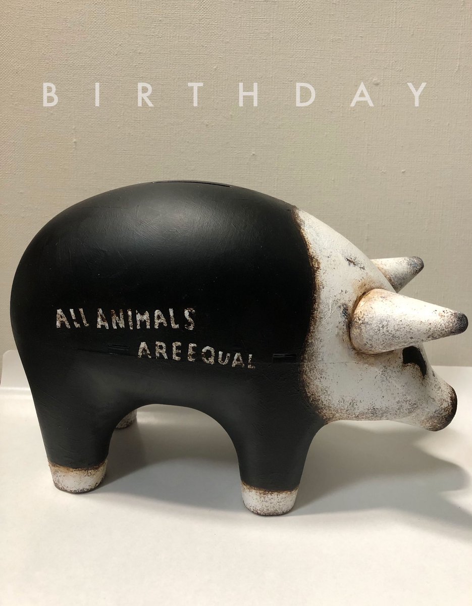 shichigoro-shingo (@shichigoro756) on Twitter photo 剛士さん(<a href="/_aaequal/">AA= / 上田剛士 Official</a> )お誕生日おめでとうございます‼︎🎉
益々の歪みと轟音、健やかで素敵な一年になりますようにっっっ‼︎🔥
(画像は100均のブタさん貯金箱をAA=風味にペイントです🐖) 剛士さん(<a href="/_aaequal/">AA= / 上田剛士 Official</a> )お誕生日おめでとうございます‼︎🎉
益々の歪みと轟音、健やかで素敵な一年になりますようにっっっ‼︎🔥
(画像は100均のブタさん貯金箱をAA=風味にペイントです🐖)