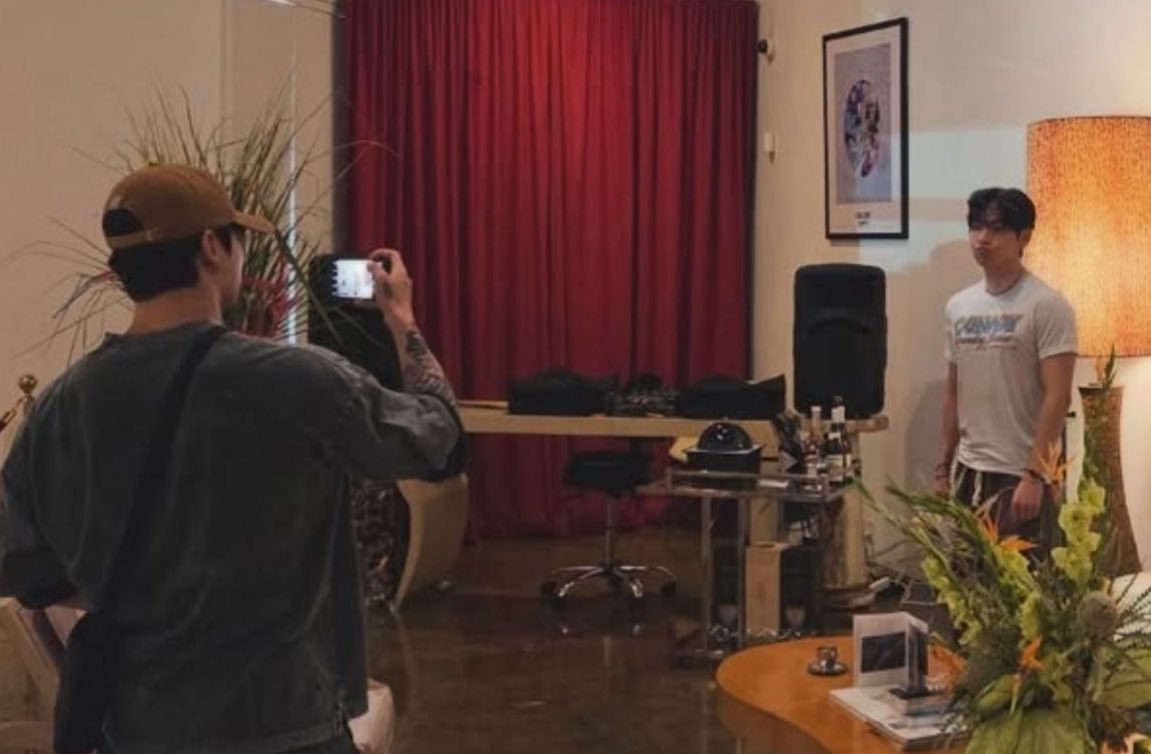 jjeonsven's tweet image. taekook acting like the rest of the world doesn’t exist — a romantic thread