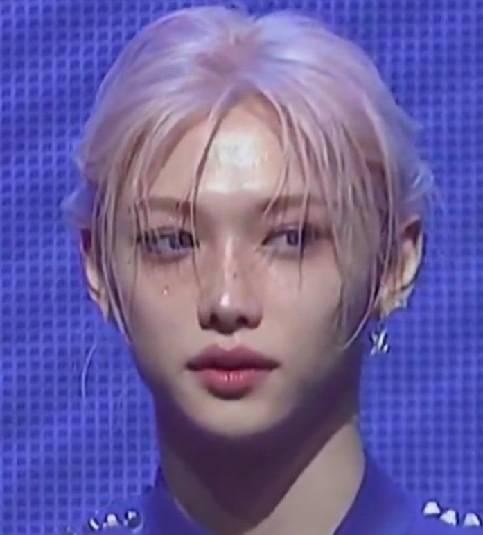 Slide 반지 kiss muah 

#ssd #stayselcaday #felix #straykids #skz #KARMA #스트레이키즈  #필릭스