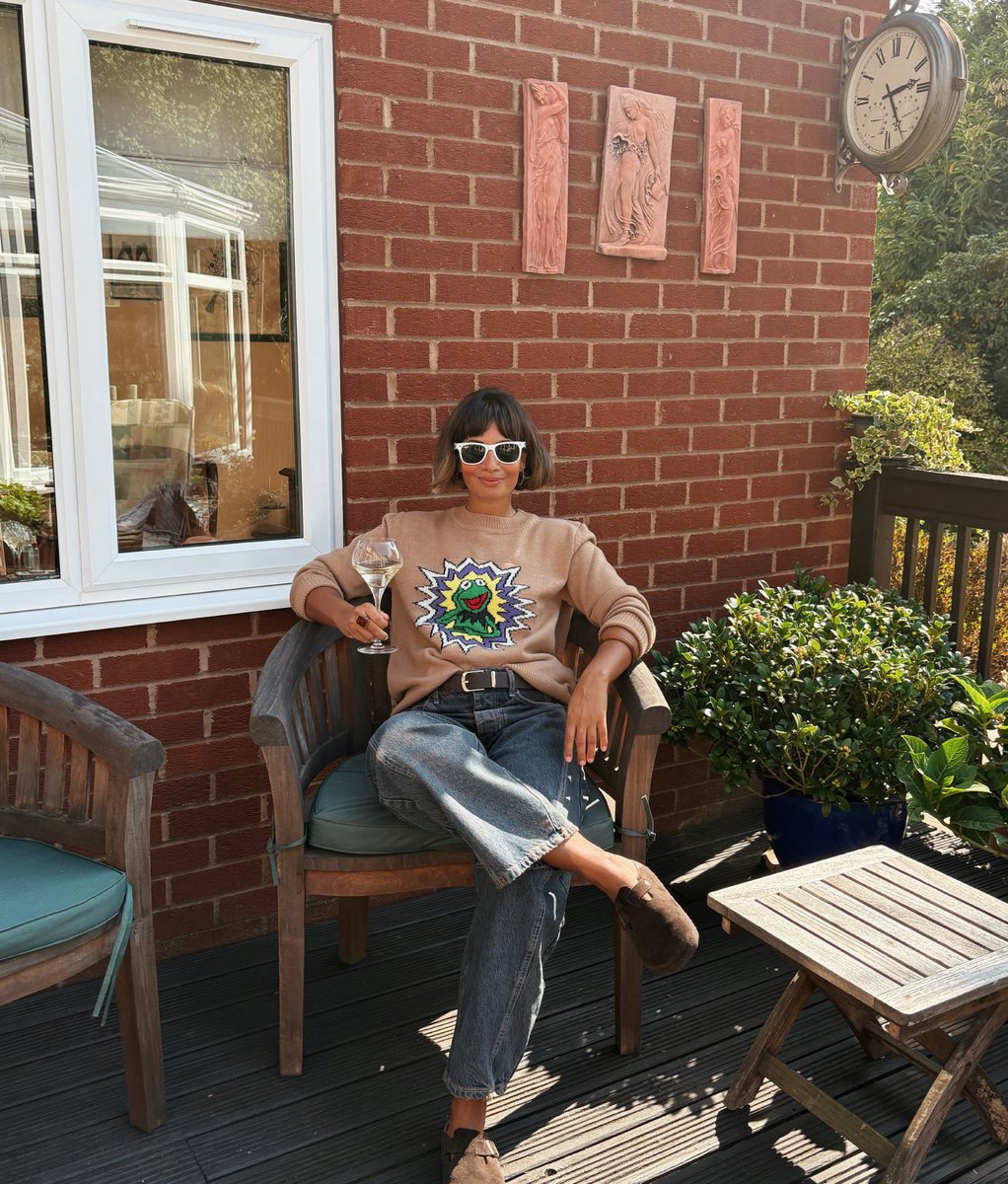 Probably one of the best jumpers I own 🐸