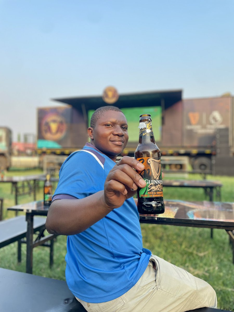 ArnoldMumbereM's tweet photo. Today we are drinking Porridge 🥣 at Rwenzori Square @GuinnessUS | @GuinnessGB 

@Wilfreds_M 
@mupaghasia 
@jeericknews 
@Moris_Promotion 
@JCJeff899932 
@1005kgr https://t.co/IQHDLcNLKh