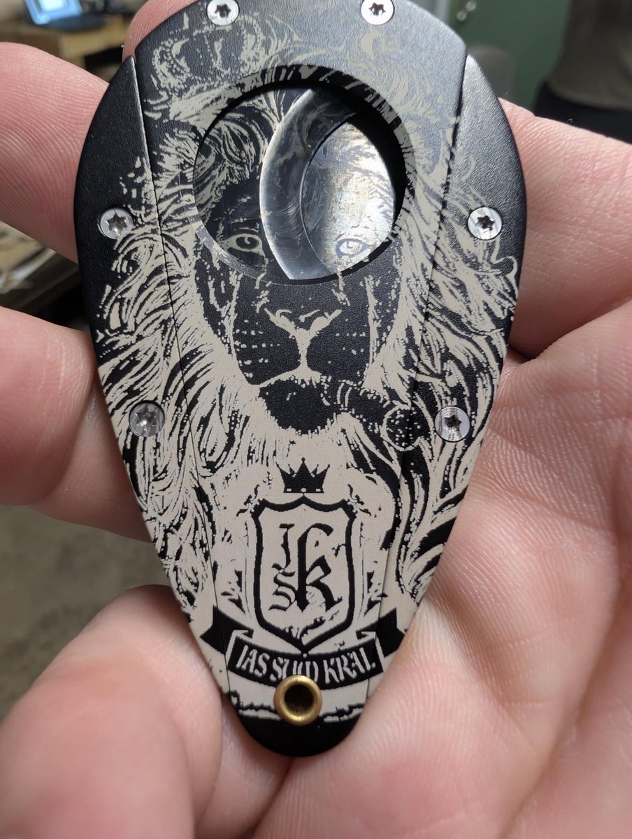 Jas_Sum_Kral_'s tweet photo. Cutters coming soon, contact @HerfcastCustoms to secure and pre orders your now .
#cigars #jskvirus #jsk #lion https://t.co/vuYtELDjEu