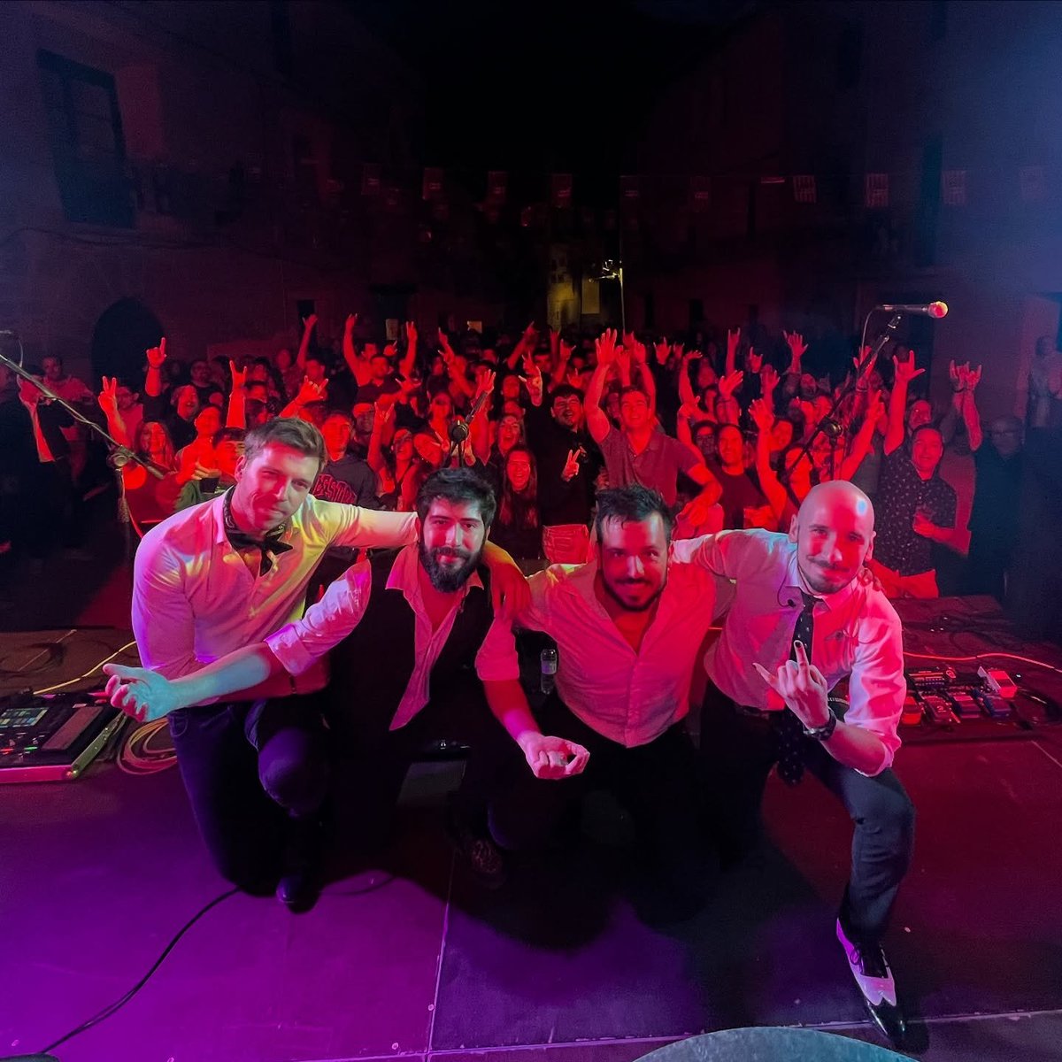 Ready to Rock tweet media