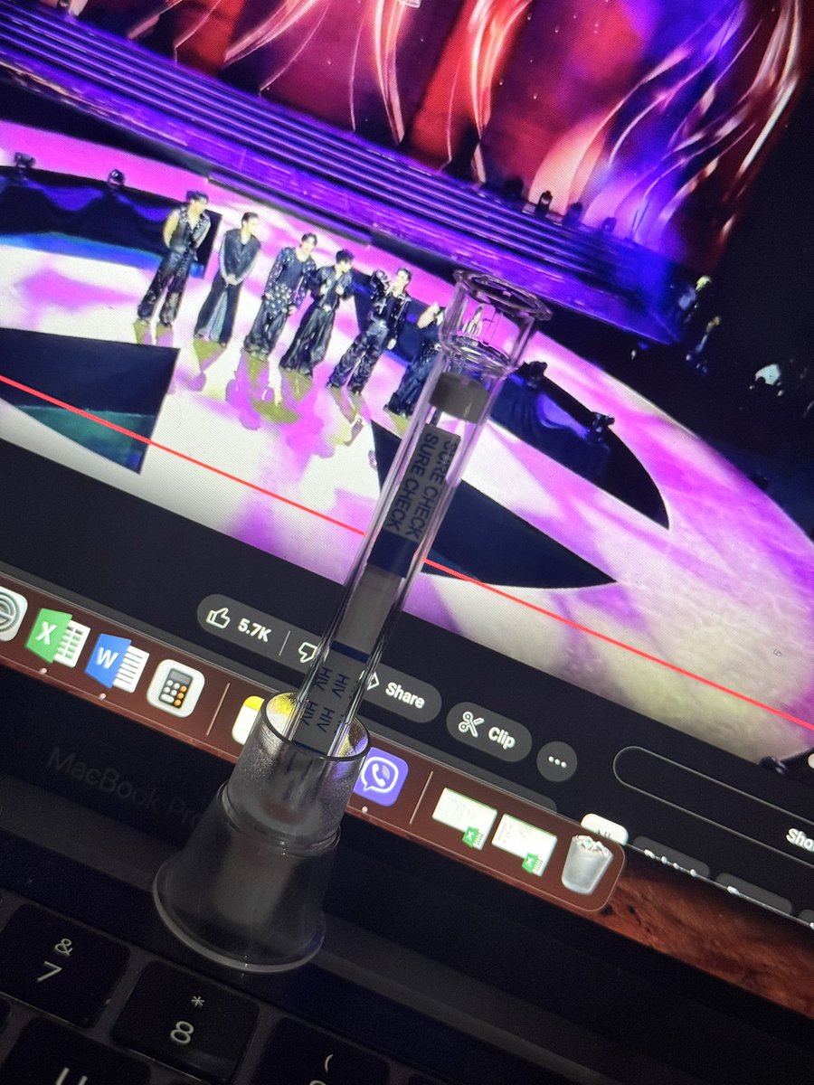 iamfreemaniam's tweet photo. While watching Miss Grand. https://t.co/2y6qYJVxmj
