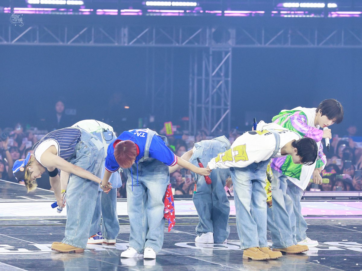 9주년🥳
#BeautifulSailin9With7DREAM
#너무_SUPER한_드림의_9주년