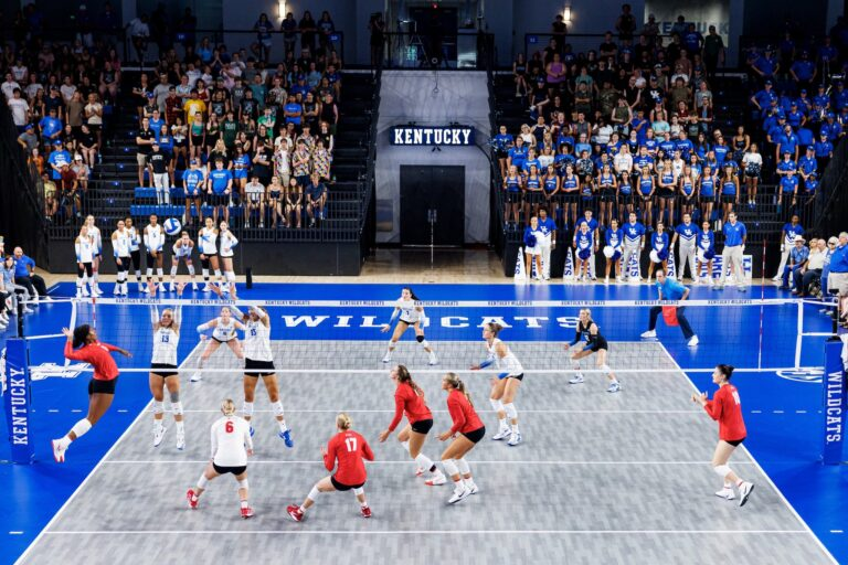 KSRonX's tweet photo. Kentucky Volleyball believes it has a championship group in 2025 -- and the Wildcats proved just that in their exhibition finale

Sweeping Ohio State is quite the start...

READ: https://t.co/Jakx4NGQTd https://t.co/Pq2wpC6FXE