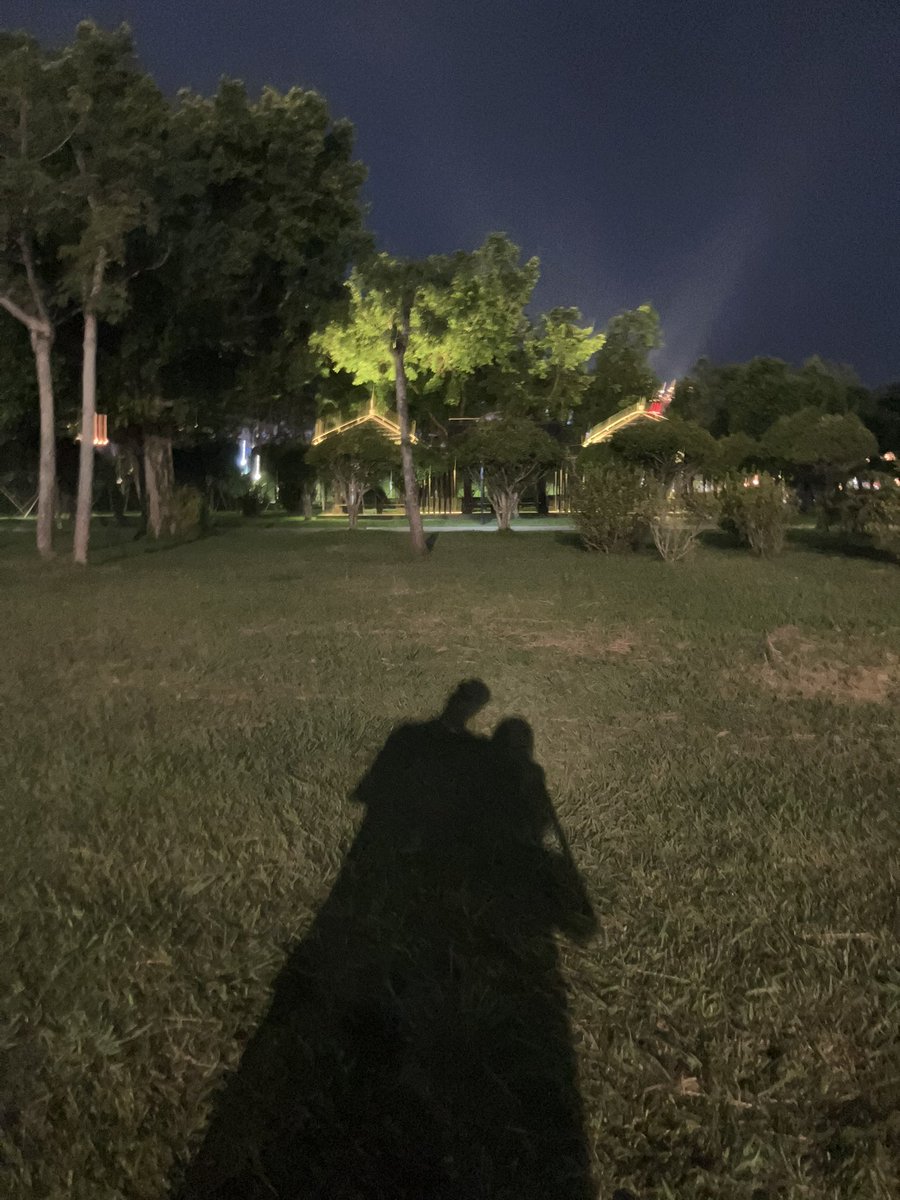 emmmR07's tweet photo. 和他 @zhang_tom51418

“记得发给我”
“好像…拍糊了”
“也发” https://t.co/xc0CjG4jqM