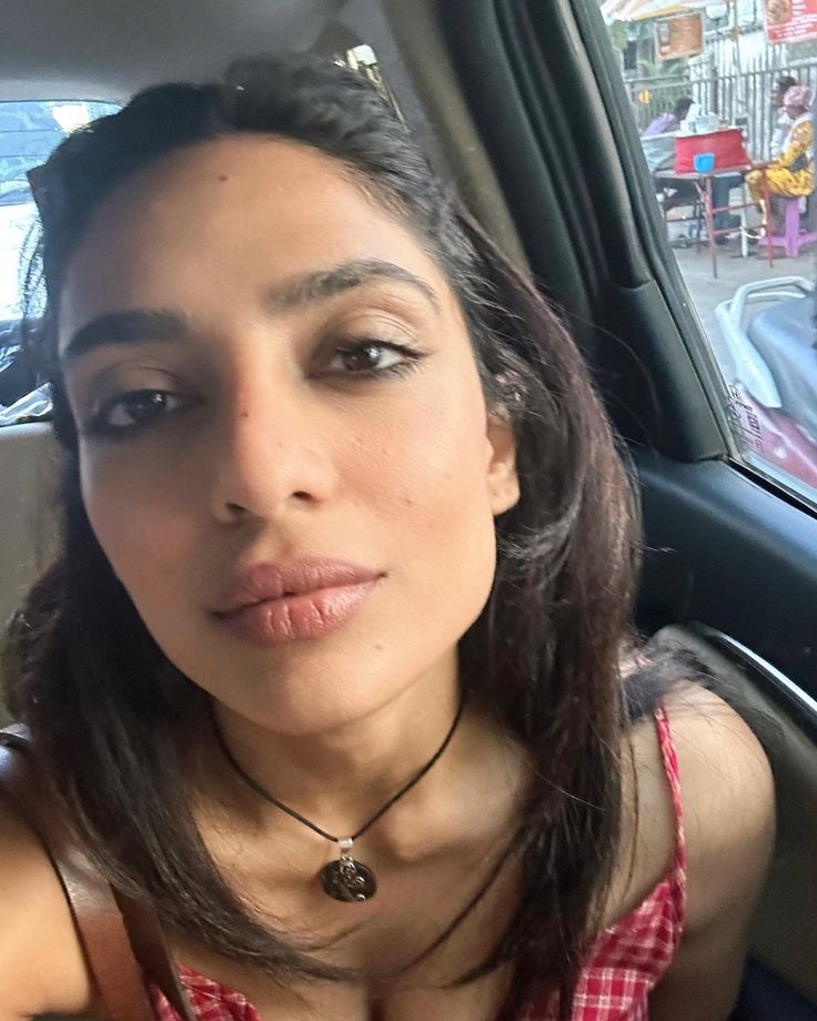 You saw your driver shaking his cock &amp; watching a video of your mom. He could see your mom's side boobs &amp; deep navel. You told him not to cum &amp; went inside your home. He got shocked &amp; waited. He saw your wife come out &amp; sit in the car.
Your wife: He told me you need my help anna.