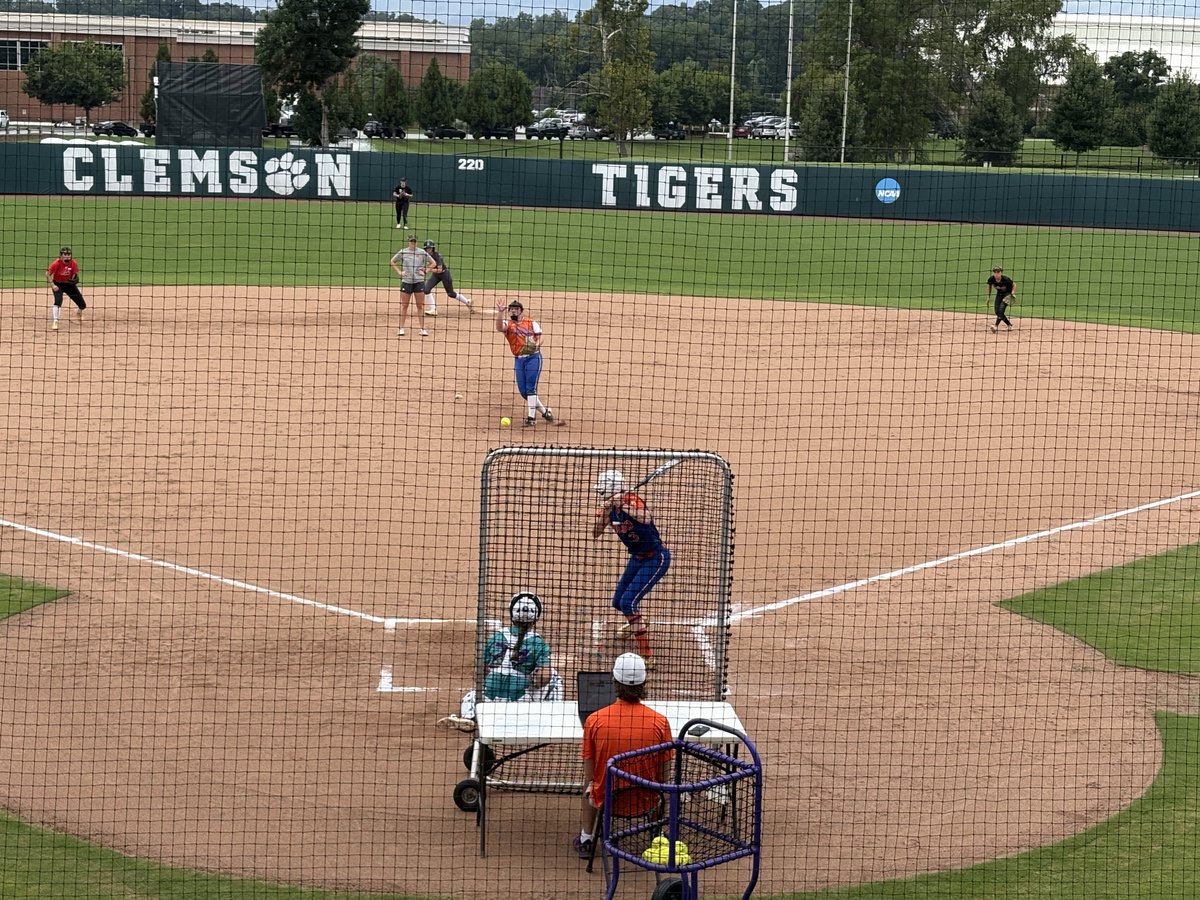 I had a great time this weekend with <a href="/clemsonsoftball/">Clemson Softball 🥎</a>! Thank you <a href="/rittmanjohn/">John Rittman</a>, <a href="/KatieRepole/">Katie “Crash” Repole</a>, <a href="/Coach_Wigs/">Ryan Wieligman</a>, <a href="/ClemsonCoachKJ/">Kyle Jamieson</a>, and all the players that helped make camp amazing! I also enjoyed going with my <a href="/Mojo_Lovelace/">TN Mojo 28/29 Lovelace</a> teammates! <a href="/tess_hedrick10/">Tess Hedrick 🥎 2028 Catcher|CIF</a> <a href="/viola_knosby_29/">Viola Knosby</a> <a href="/Addie1443437/">Addie Hartz</a>