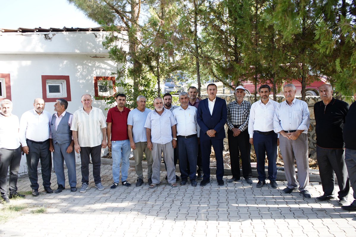 Basri Kahveci (@basrikahveci) on Twitter photo 📍Karaköy Mahallesi
Malatya Milletvekilimiz <a href="/bulenttufenkci/">Bülent Tüfenkci</a> ve teşkilat mensuplarımızın katılımlarıyla Karaköy Mahallemizde muhtarlarımız ve vatandaşlarımızla bir araya geldik.
Mahalle sakinlerimizin talep ve sorunlarını yerinde dinleyerek, çözüm odaklı değerlendirmelerde 📍Karaköy Mahallesi
Malatya Milletvekilimiz <a href="/bulenttufenkci/">Bülent Tüfenkci</a> ve teşkilat mensuplarımızın katılımlarıyla Karaköy Mahallemizde muhtarlarımız ve vatandaşlarımızla bir araya geldik.
Mahalle sakinlerimizin talep ve sorunlarını yerinde dinleyerek, çözüm odaklı değerlendirmelerde