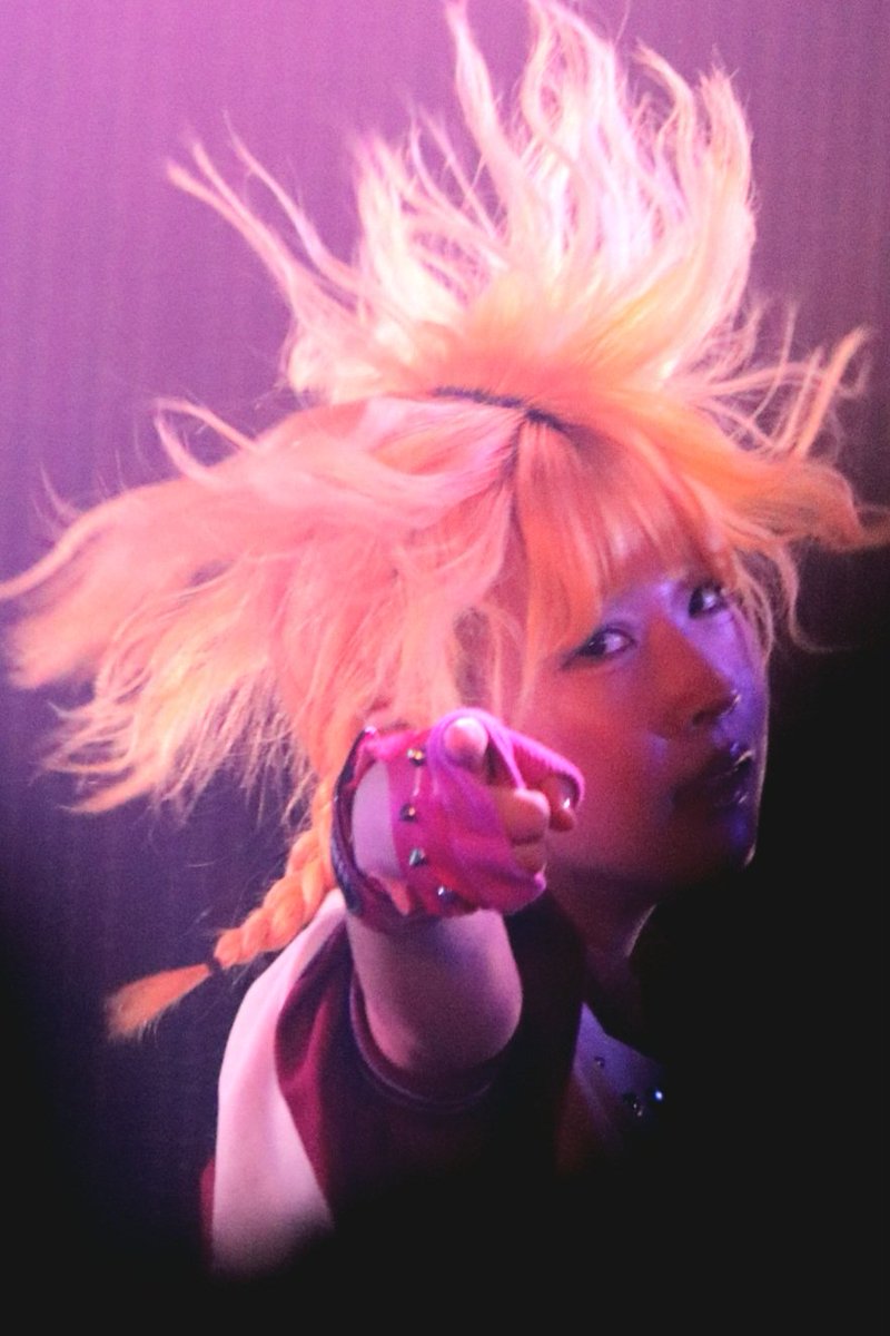 picota_08's tweet image. かっこよｽぎた⚪️✨️
#PIGGS
#PIGGS下北沢 
#SURING