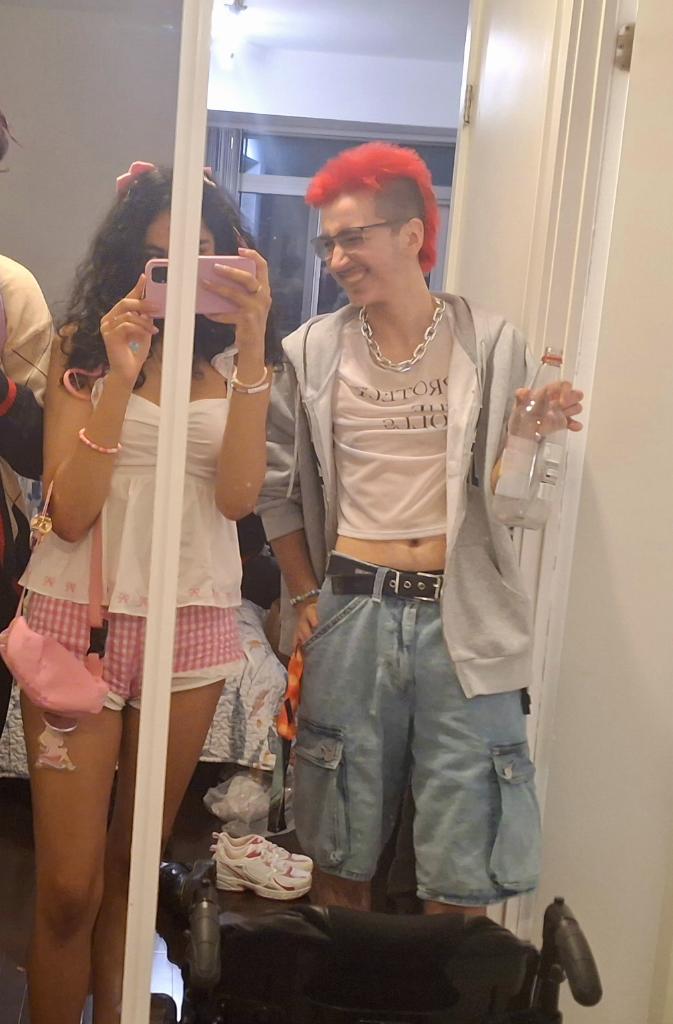 bio the unbeloved 👾 tweet media