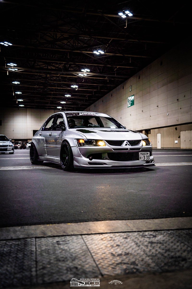 #格好良い三菱ランサーの画像を無言で貼る
好き嫌い分かれる仕様
好きなこと詰め込んでます！
刺さる人には刺さればいいな