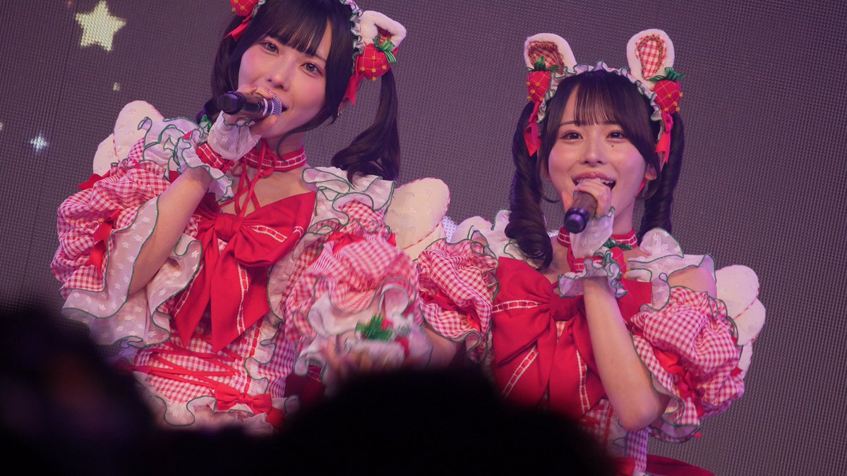 チームいちご 栗原舞優 逃げ水あむ チェキ DEARSTAGE inc. on X: 