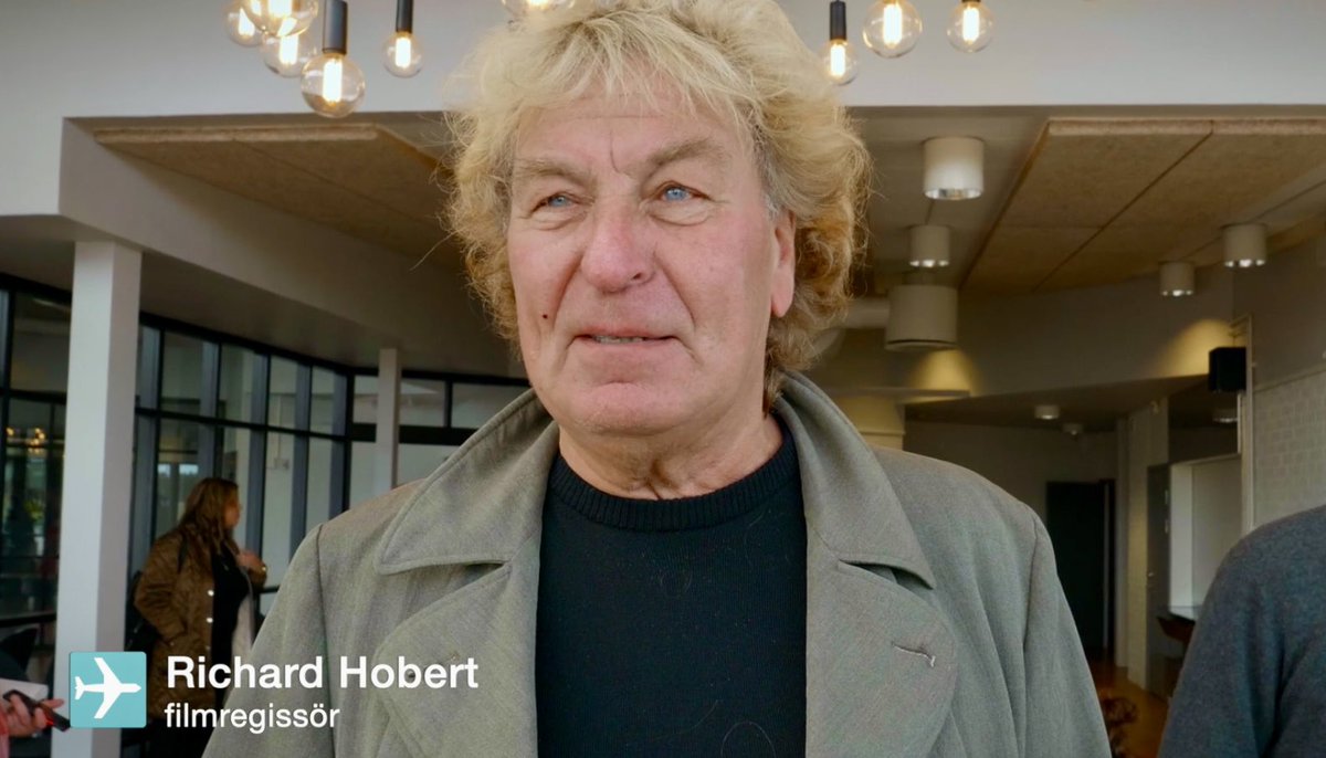 Richard Hobert är död. <a href="/flygkanalen/">Flygkanalen</a> fångade hans medverkan under Elflygsturnén där han var en av de första som blev utvalda att få flyga elflyg i Sverige. Richard bodde på Österlen och såg <a href="/FlyKristianstad/">KID Airport</a> som en viktig flygplats för sina arbetsresor. RIP
flygkanalen.se/filmer/elflygs…