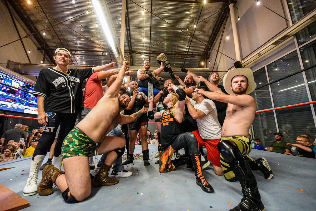 Clint Dye - @TagTeamPhotographyDYE on Facebook tweet media