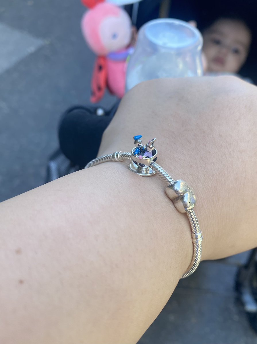 The Donald to my Daisy 🩷💜💙