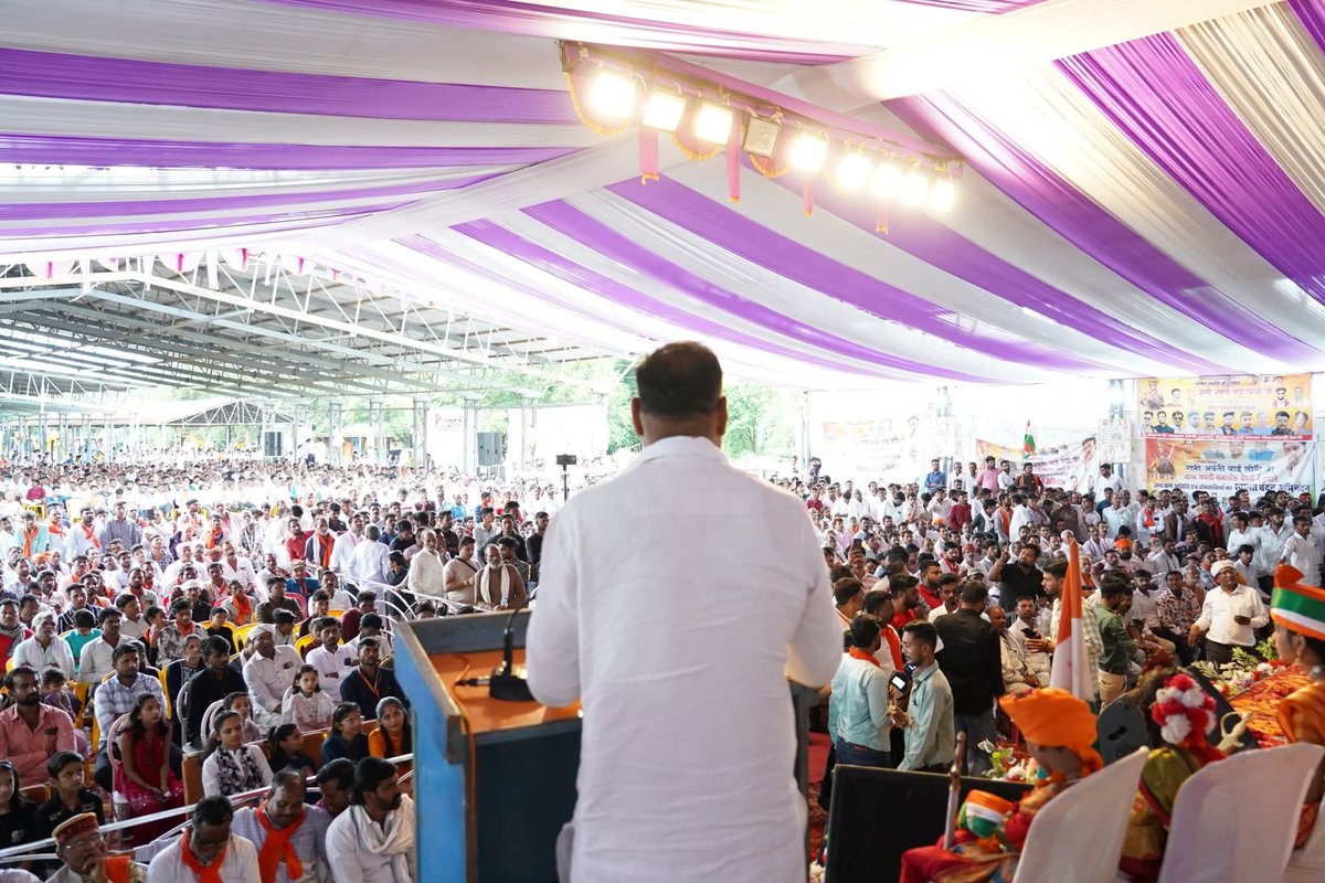 जय अवंती जय भारत सफल कार्यक्रम के लिए सभी मित्रों का बहुत-बहुत धन्यवाद और सभी अतिथियों का माननीय मंत्री महोदय का मार्गदर्शन मिला <a href="/prahladspatel/">Prahlad Singh Patel ( वृक्ष से जल, जल से जीवन)</a> जी सांसद <a href="/rahulsinghdmo/">Rahul Singh Lodhi</a> ji <a href="/jalamsing_patel/">JALAM SINGH PATEL (Modi ka parivar)</a> ji <a href="/AmarPalSinghIRS/">Amar Pal Singh IRS</a> #रानी_अवंती_बाई_लोधी_जयंती