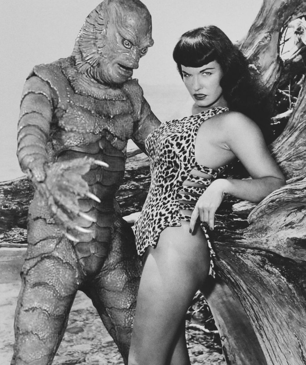MONSTERSHOLDINGBITCHES (@monstersbitches) on Twitter photo 