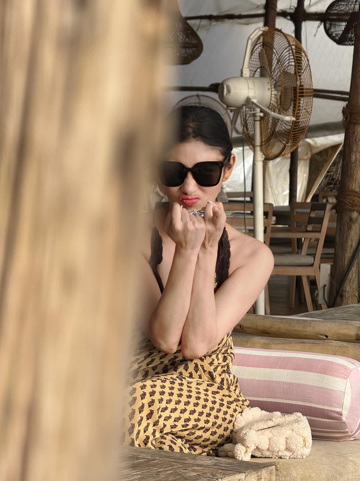 GzIO491b0AA41EM?format=jpg&name=large