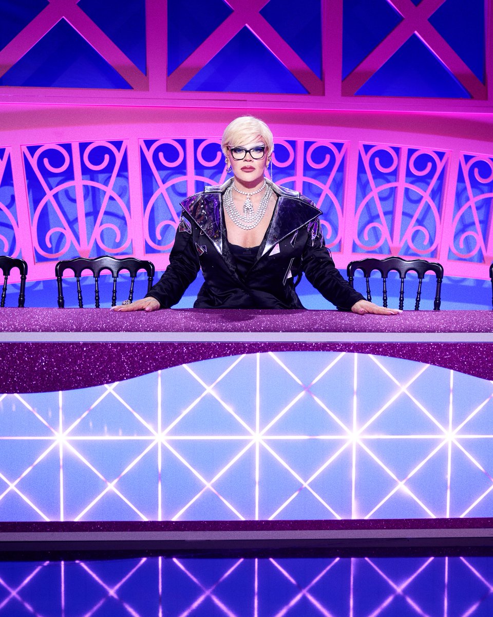 Catégorie is : Talon faible 👠✨
Incroyable photos de <a href="/JRanobrac/">Jean Ranobrac</a> et un outfit custom par mon @romaintheveninparis
Je suis remplie de gratitude 💖 Un immense merci au public pour tous vos retours bienveillants et vos messages d’amour, vous n’imaginez pas combien ça me touche ❤️‍🔥🙏