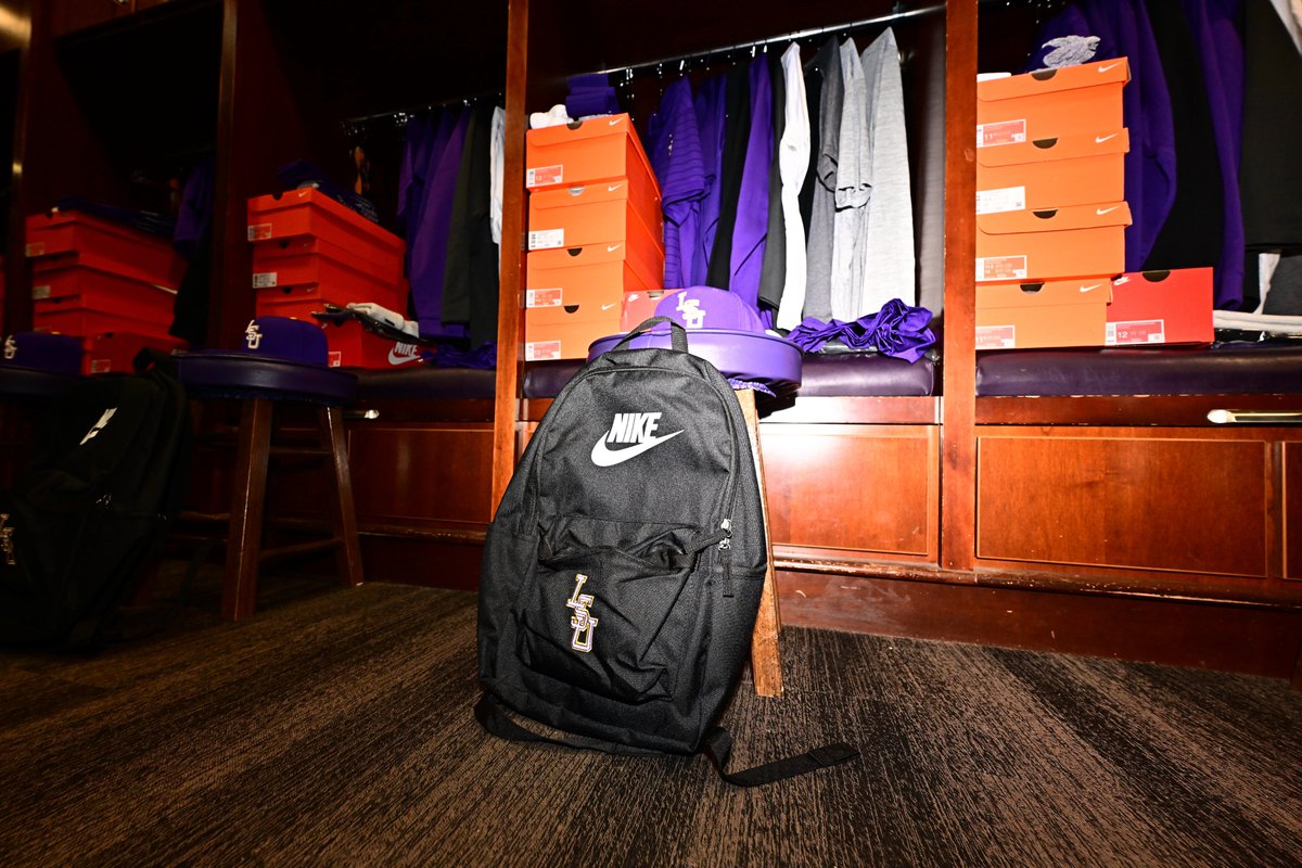 LSUbaseball's tweet photo. New Year, New Gear 🔥 https://t.co/RZsnXi718J