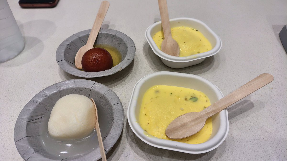 Which team??
Rasgulla or Gulab jamun or Rasmalai