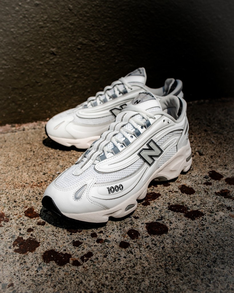 sizeofficialca tweet media