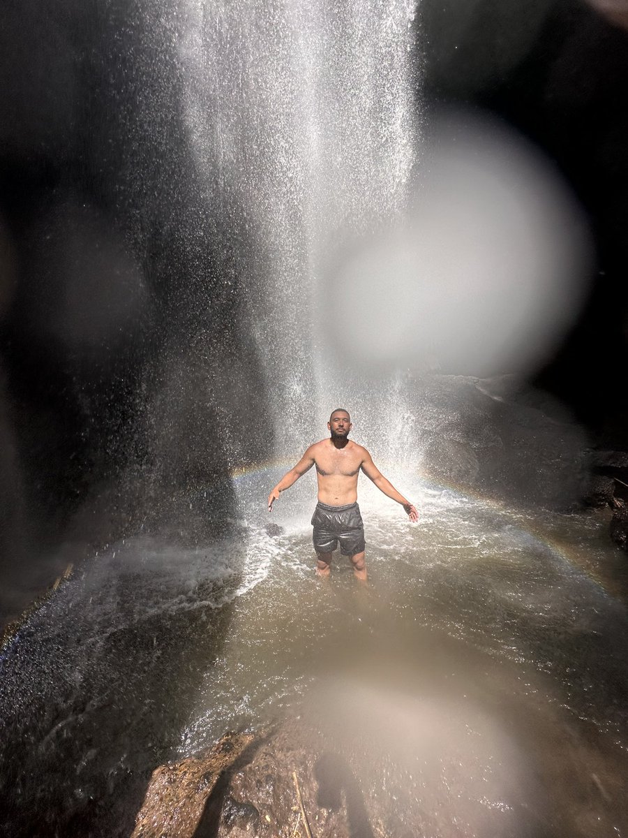 S T E V E N (@stevenq93) on Twitter photo 