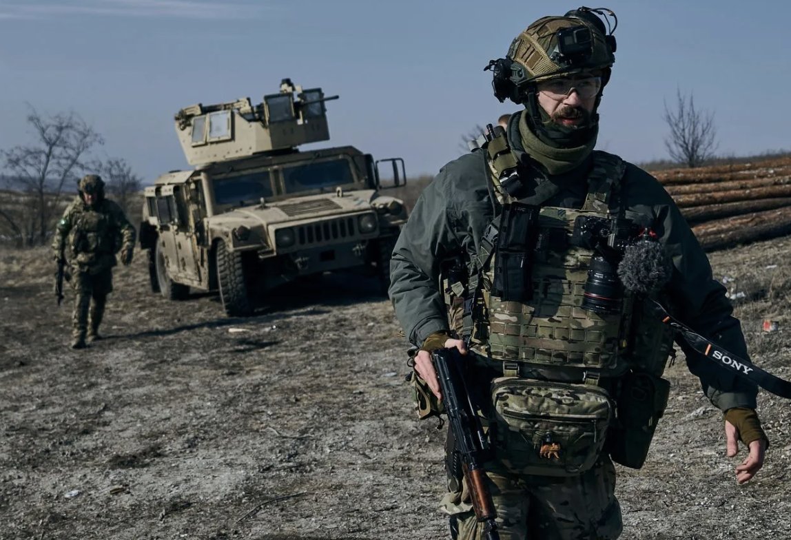 Ukraine spotted Russia’s Aug 11 advance 6 miles into Donetsk before it began, The Telegraph.

Moscow aimed for the Dobropillia-Kramatorsk highway, a key supply road.

Aug 12, Azov redeployed from Kharkiv, surrounded Russian troops, and turned the incursion into a trap. 1/