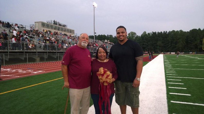 CoachJohnson_13's tweet image. Excited to Honor the OG Coach Caputo and the rest of the 2004-2005 Team / Staff this Friday Night against MLK. Always a great time hearing from and seeing one of the good ones that did it the right way! #Underwood4L