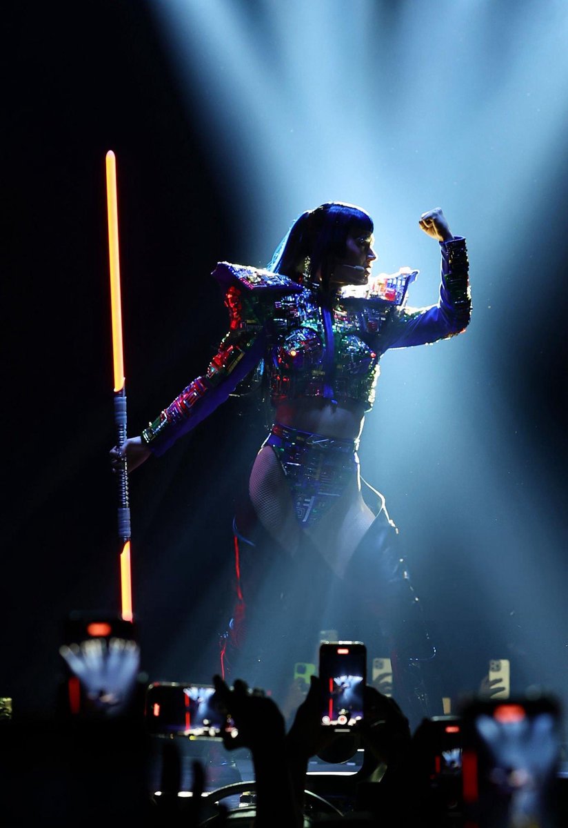 katyperryinfoo's tweet image. #BOXSCORE: The “THE LIFETIMES TOUR” keeps making history! 🚀✨

📊 From the 31 shows reported to Pollstar so far, the tour has grossed an impressive $46.7 million, with a total audience of 378,396 fans and 99.23% of tickets sold.

🔹 Total Gross: $46,703,161
🔹 Tickets Sold:…