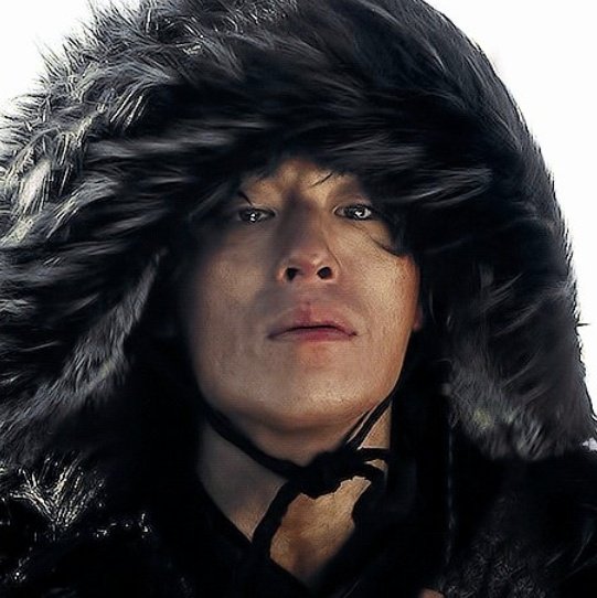 리치맨 아이다간 소환🥹
똑같잖아
저 울망거리는 눈
촉쵹히 젖은 두눈