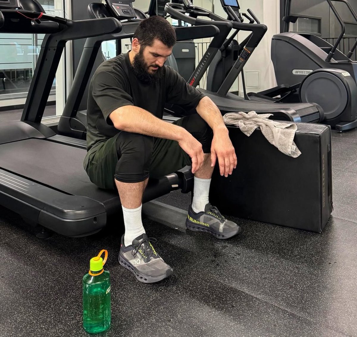 Source of Boxing tweet media