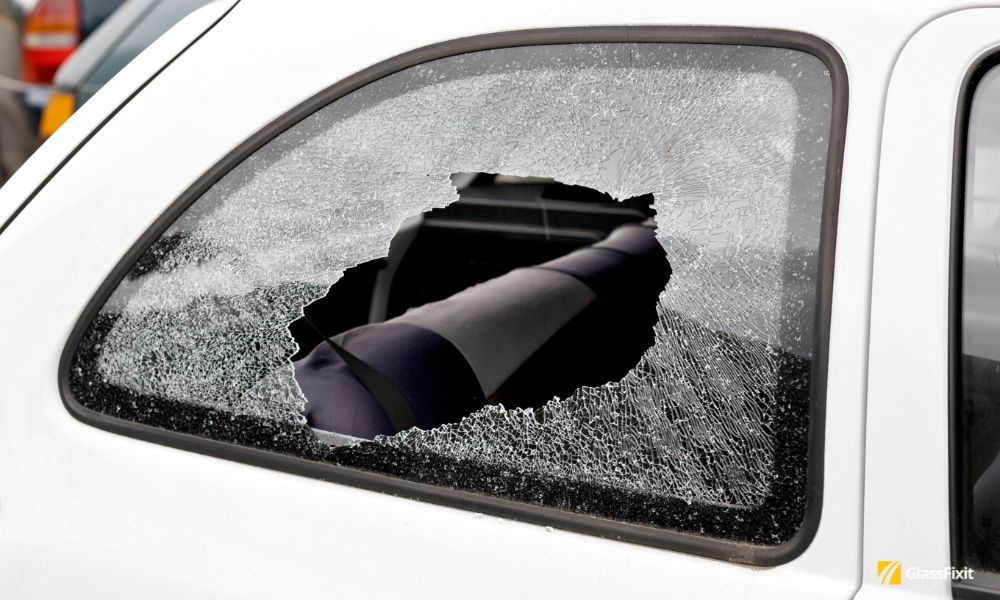 What the fuck! Driving down Stevenage Rd Fulham just now and something smashed my car window. #FULMUN