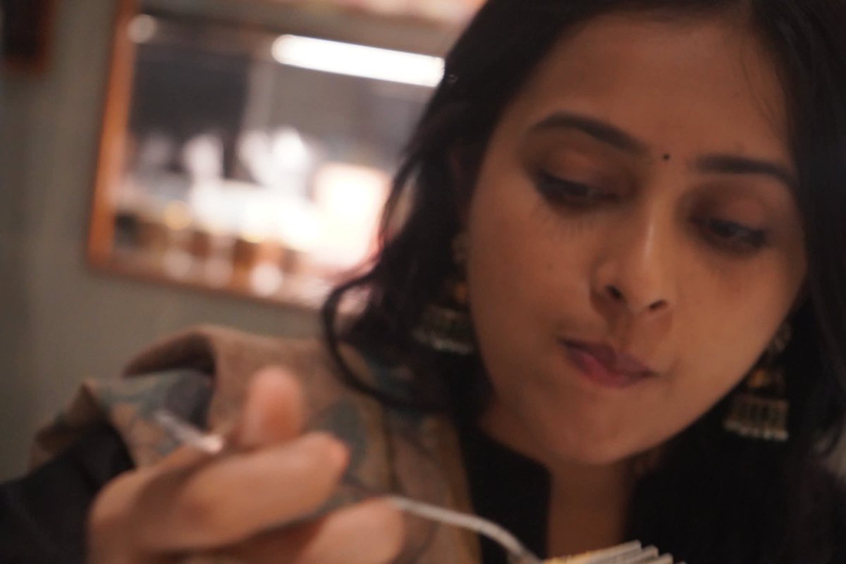AndruDarlz's tweet photo. தமிழ் சினிமா தவறவிட்ட பேரழகி ♥️🫠 #SriDivya https://t.co/uLkbRgbVAP