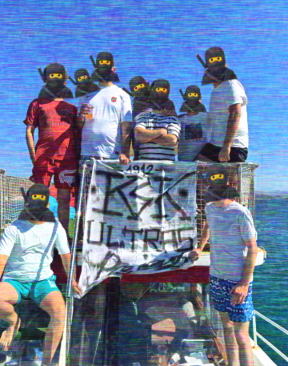 Hayatın her anında; seni yaşıyor, yaşatıyoruz Karşıyaka.🇮🇹