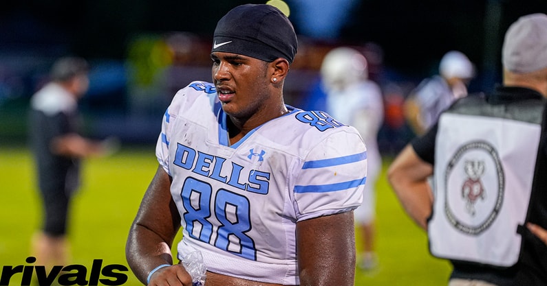 Wisconsin Dells 2028 DL Hendrix Dawson is generating early interest from the #Badgers.

 - What an offer from Wisconsin would mean
- Other schools involved early
- More

on3.com/sites/badger-b… (On3+)