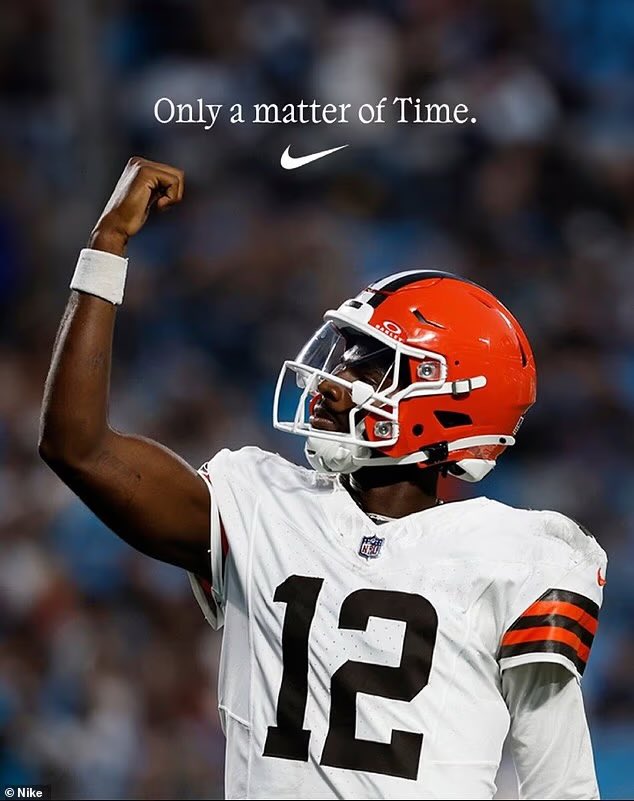 【しょう】Sanders MilitaryApron FrontDerby Shedeur Sanders RC Panini Revolution 2025 Browns Rookie QB