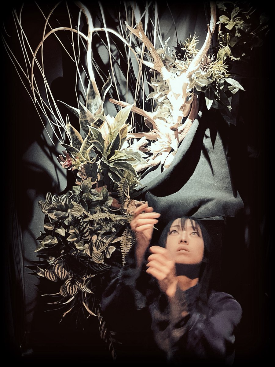 「百物語 - 月下美人 -」

8/24
ご来場、ご視聴いただきありがとうございました。

今日はより一層深く、謎の女の物語を生きられたような気がします。
次の出演は大千穐楽8/31(日)。
見届けてください🕯️🌑

#百物語月下美人
#DAZZLE百物語