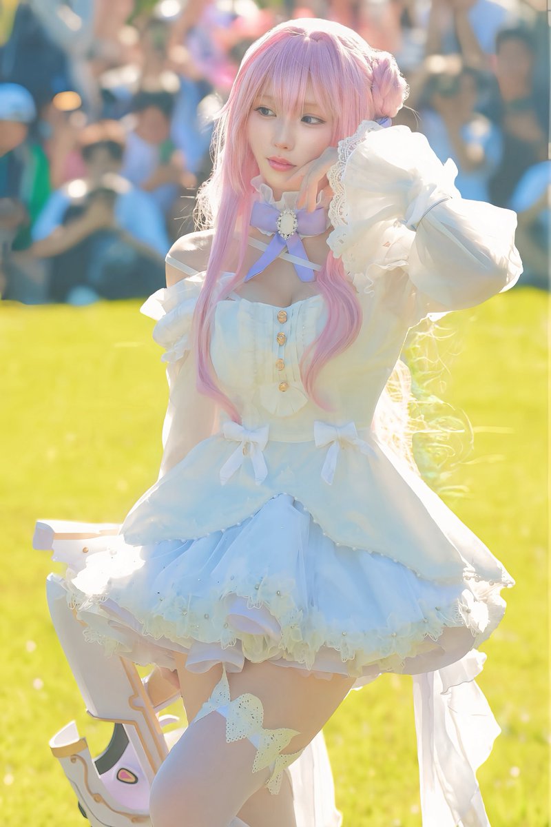 FF enako

#FF45 #enako 
<a href="/enako_cos/">えなこ</a>