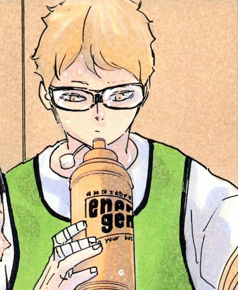 TsukkiEveryday's tweet image. 2nd yr hs                                    3rd yr hs