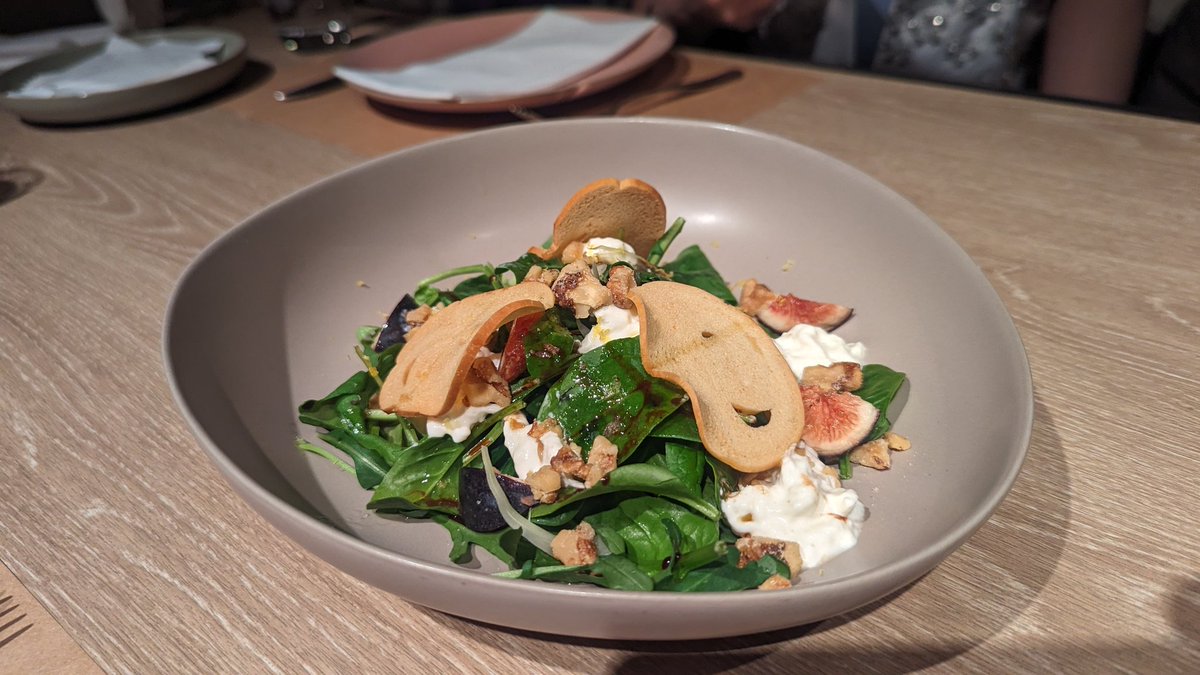 𝑪𝒊𝒏𝒅𝒚 𝑳. tweet media