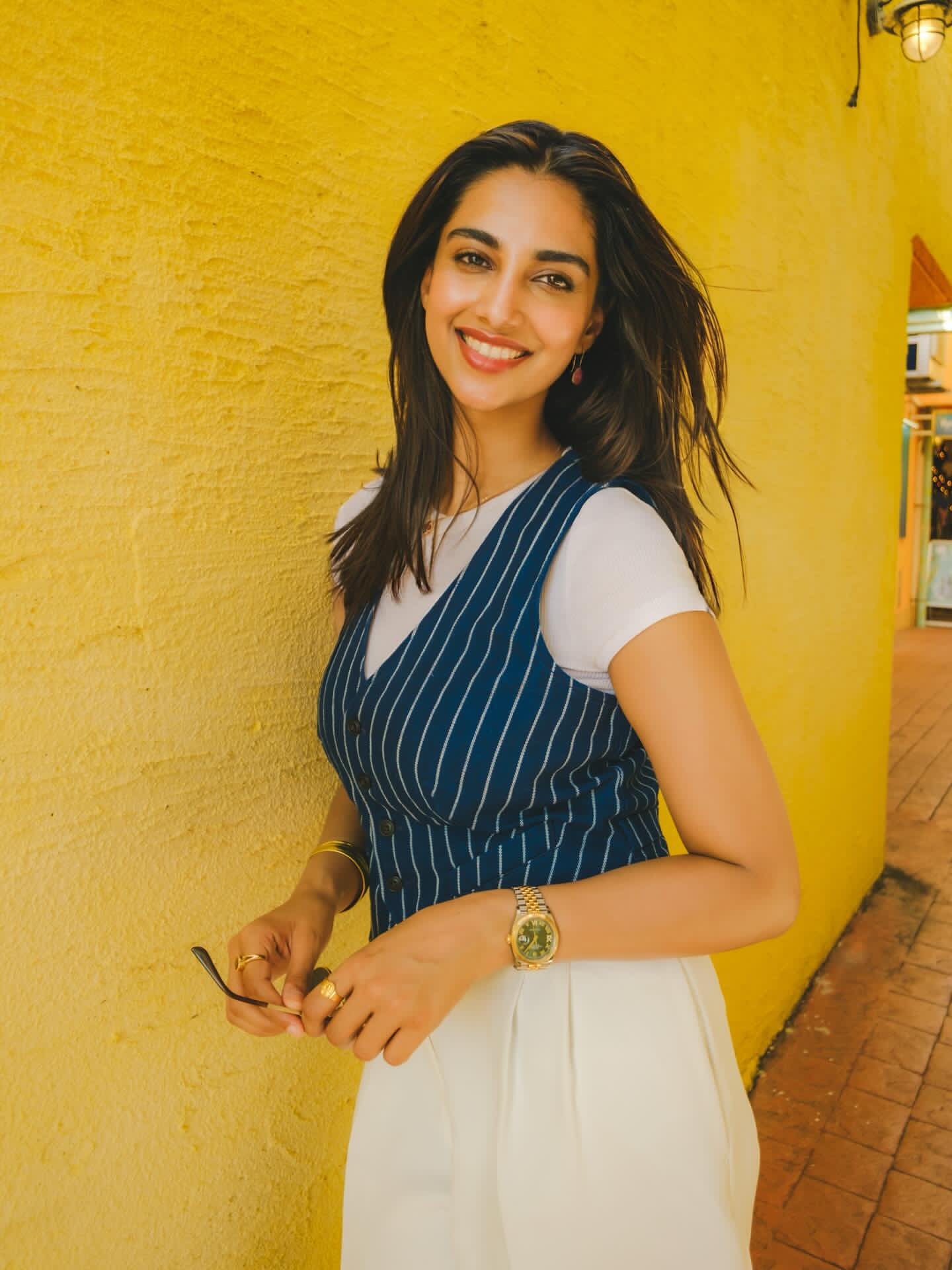 GzIYaJoasAEIC0z?format=jpg&name=large