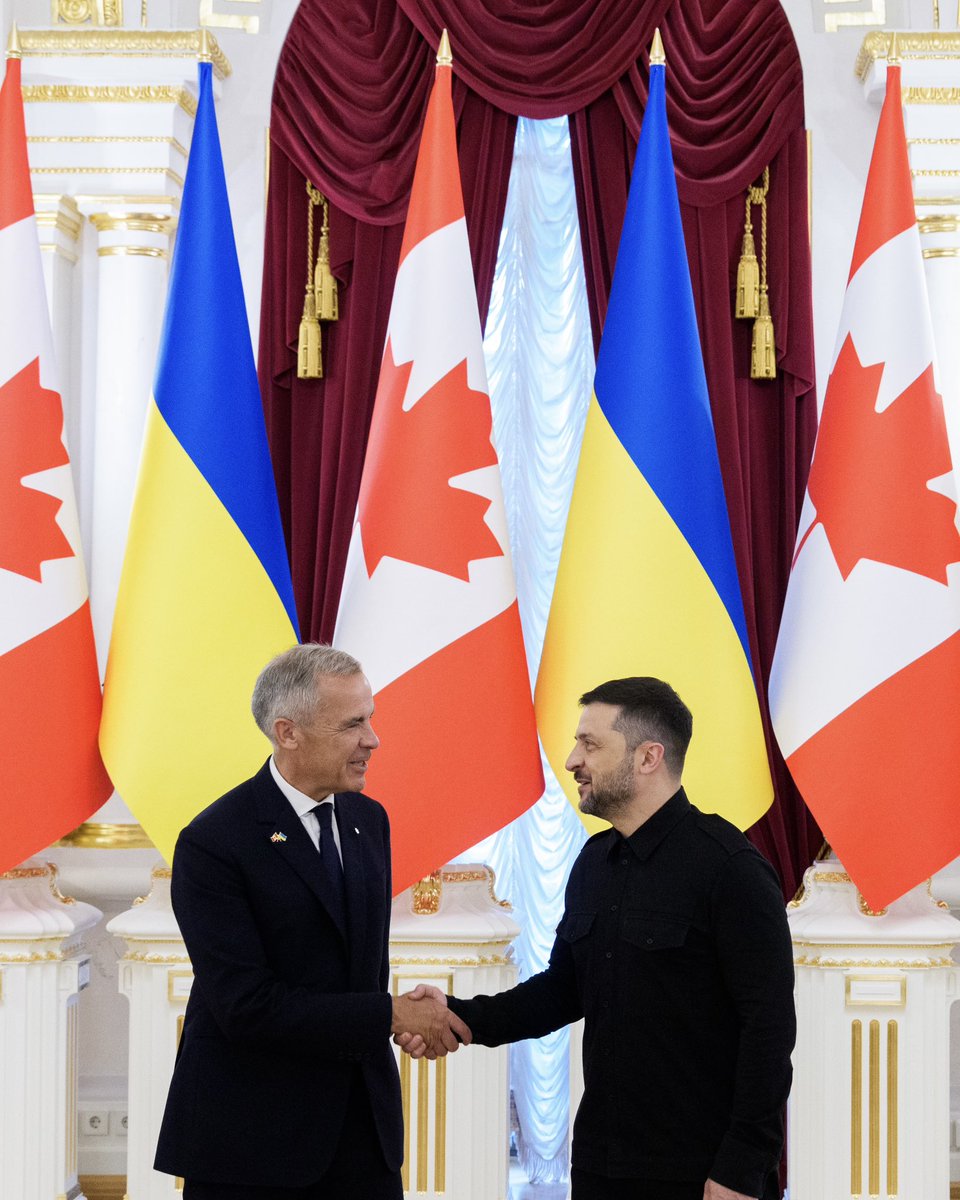 Mark Carney (@markjcarney) on Twitter photo Le leadership du président <a href="/ZelenskyyUa/">Volodymyr Zelenskyy / Володимир Зеленський</a> est extraordinaire. Depuis 3 ans, son courage galvanise le soutien de la communauté internationale autour du combat de l’Ukraine. Maintenant, les alliés et partenaires doivent intensifier leurs efforts vers une paix juste et durable. Le leadership du président <a href="/ZelenskyyUa/">Volodymyr Zelenskyy / Володимир Зеленський</a> est extraordinaire. Depuis 3 ans, son courage galvanise le soutien de la communauté internationale autour du combat de l’Ukraine. Maintenant, les alliés et partenaires doivent intensifier leurs efforts vers une paix juste et durable.